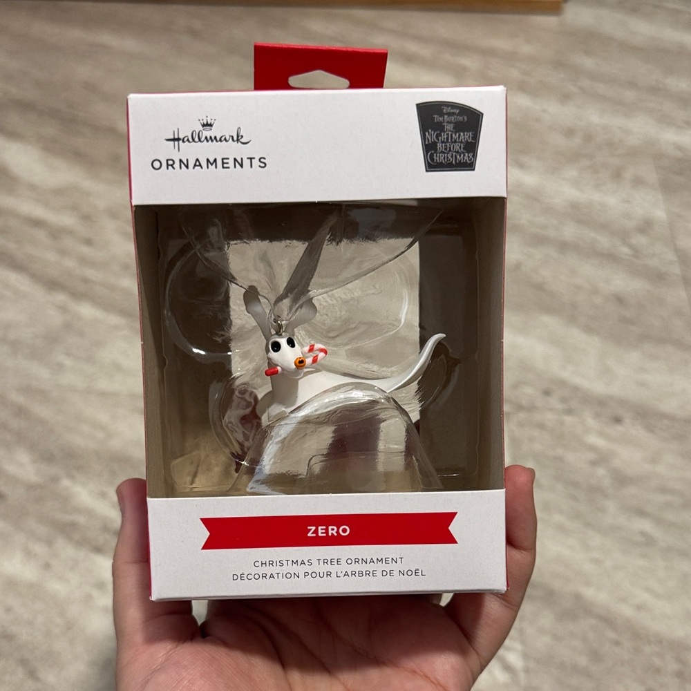 Hallmark Zero Ornament - White and Red 2|A1